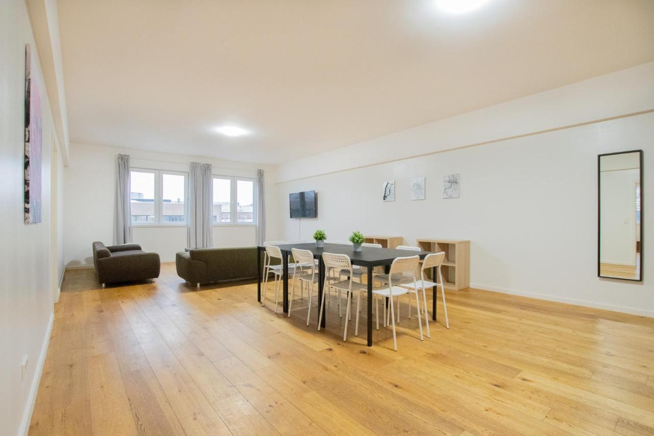 Appartamento Raj Living - 250m2 Loft With 6 Im Industriegebiet - 20 Min Messe Dus & Old Town Dus