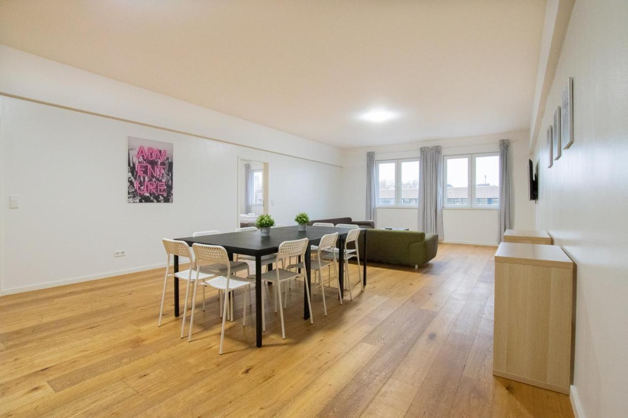 Raj Living - 250m2 Loft With 6 Im Industriegebiet - 20 Min Messe Dus & Old Town Dus Appartamento *