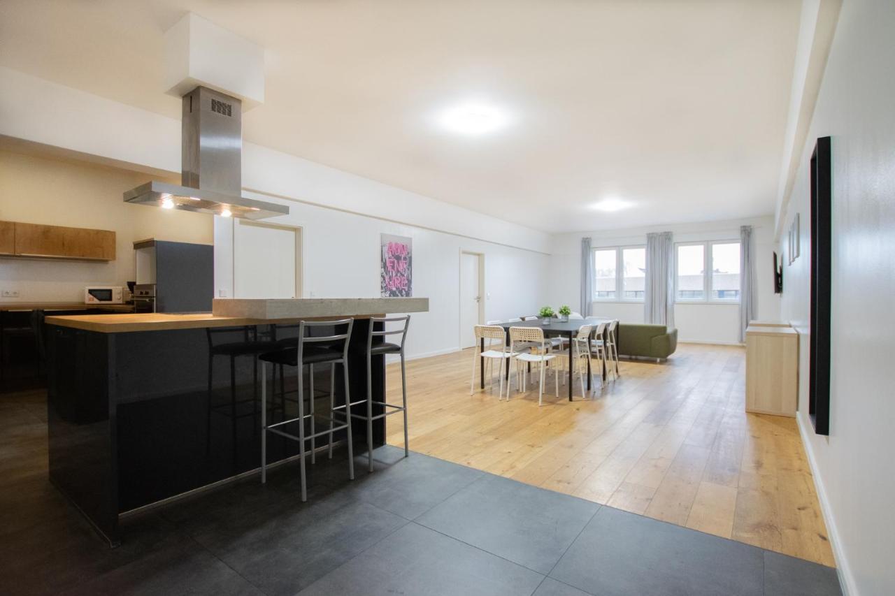 Raj Living - 250m2 Loft With 6 Im Industriegebiet - 20 Min Messe Dus & Old Town Dus Appartamento *