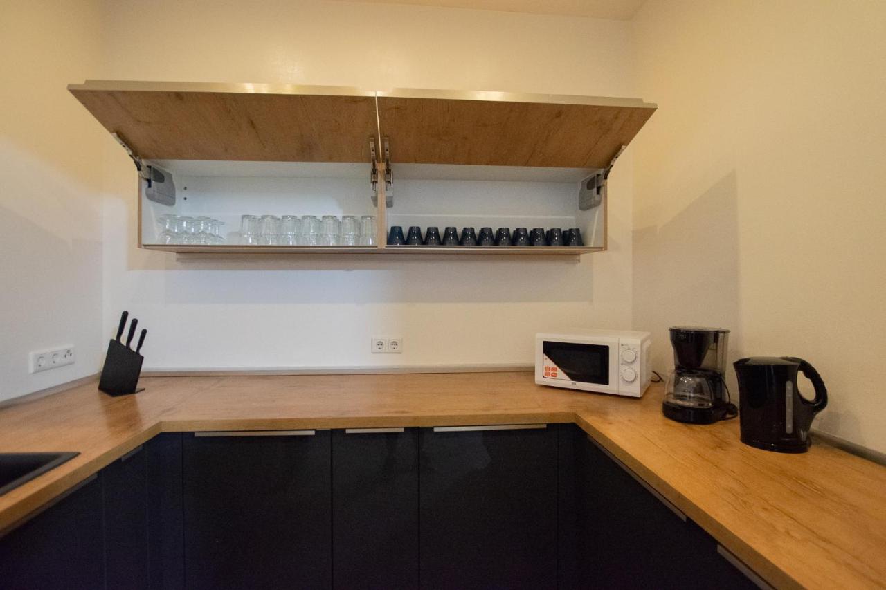 Appartamento Raj Living - 250m2 Loft With 6 Im Industriegebiet - 20 Min Messe Dus & Old Town Dus *