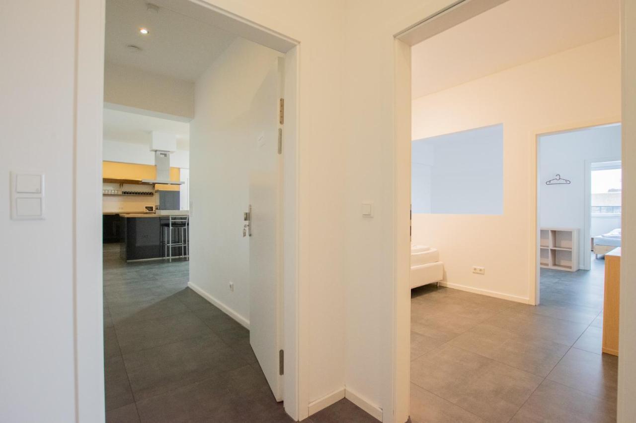 Appartamento Raj Living - 250m2 Loft With 6 Im Industriegebiet - 20 Min Messe Dus & Old Town Dus